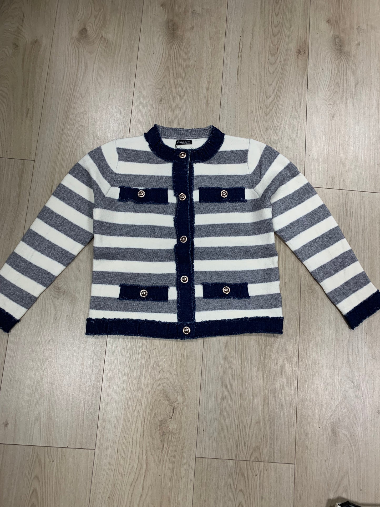 STUNT STREEP TRUI WIT/GRIJS 283