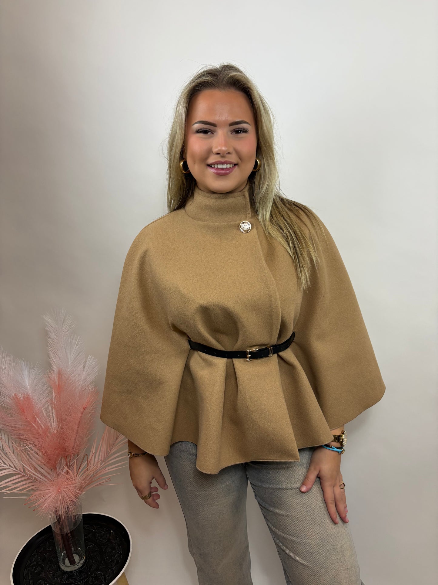 DAMES PONCHO MET CEINTUUR TAUPE 4004